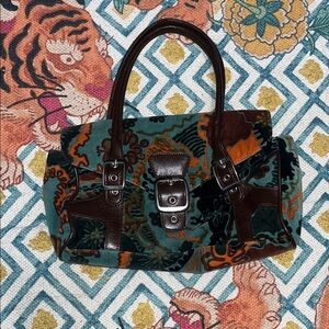 Vintage Whimsygoth Felt Floral Patterned Handbag with Leather Accents